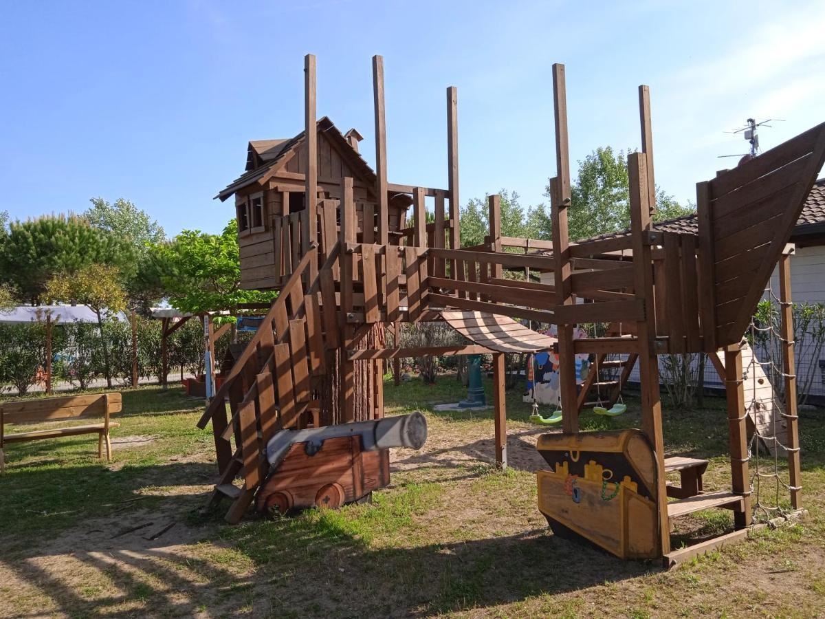 Mobile Home Viareggio - Including Airco- Camping Paradiso - G008 ภายนอก รูปภาพ